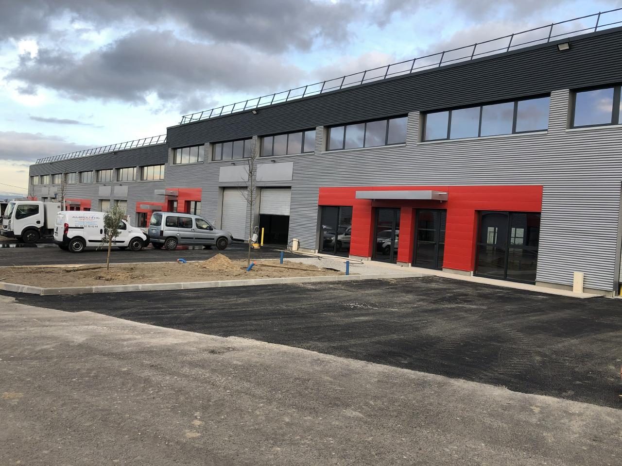 Local d'activité Gignac-la-Nerthe 348m² Location local d'activité Gignac-la-Nerthe Bouches-du-Rhône OLACT2530393 10